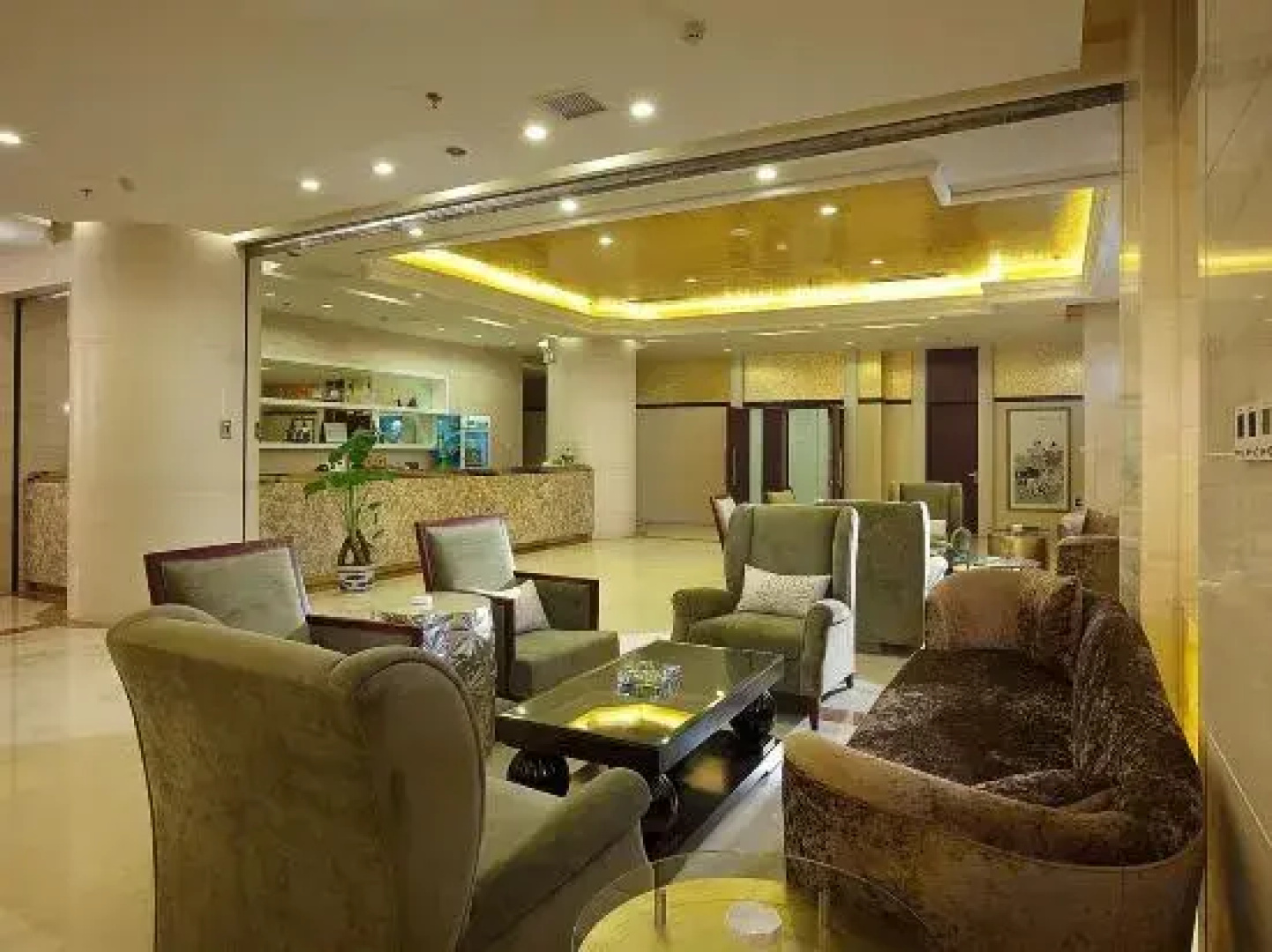 Chengde Tianbao Hotel