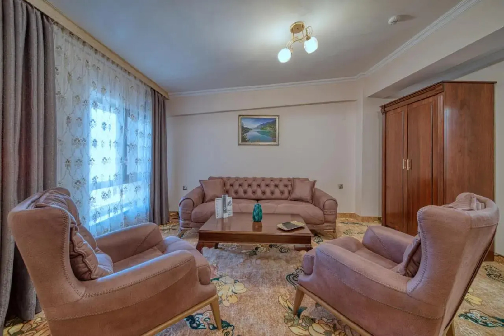 Residence Konstantina Palace