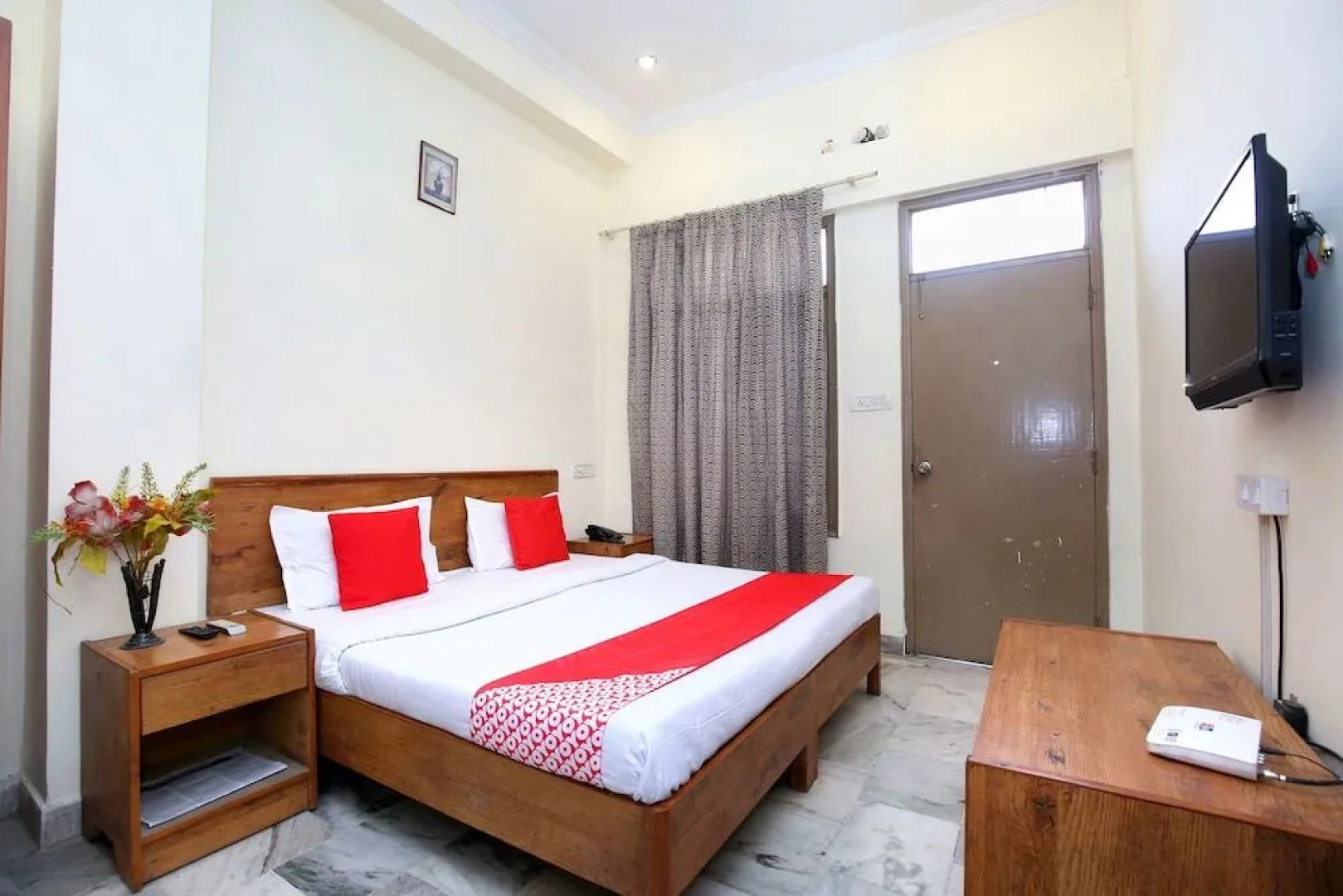 OYO 5144 Comfort Inn