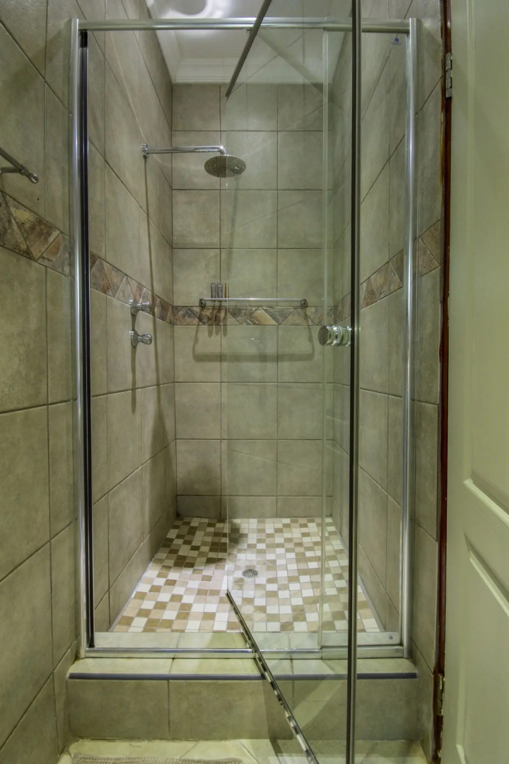 St Lucia Livingston Lodge