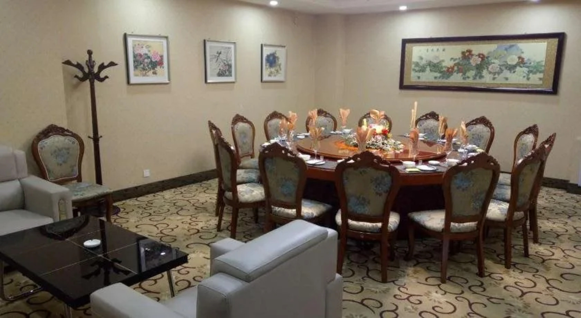 Kelly Business Hotel