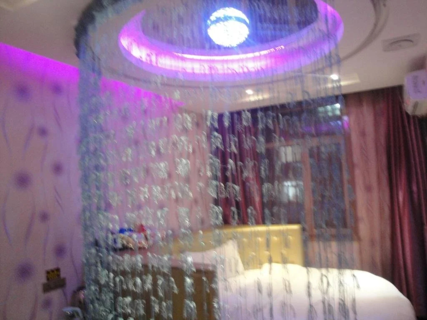 Mango Theme Hotel (Mudanjiang No. 4 Middle School)