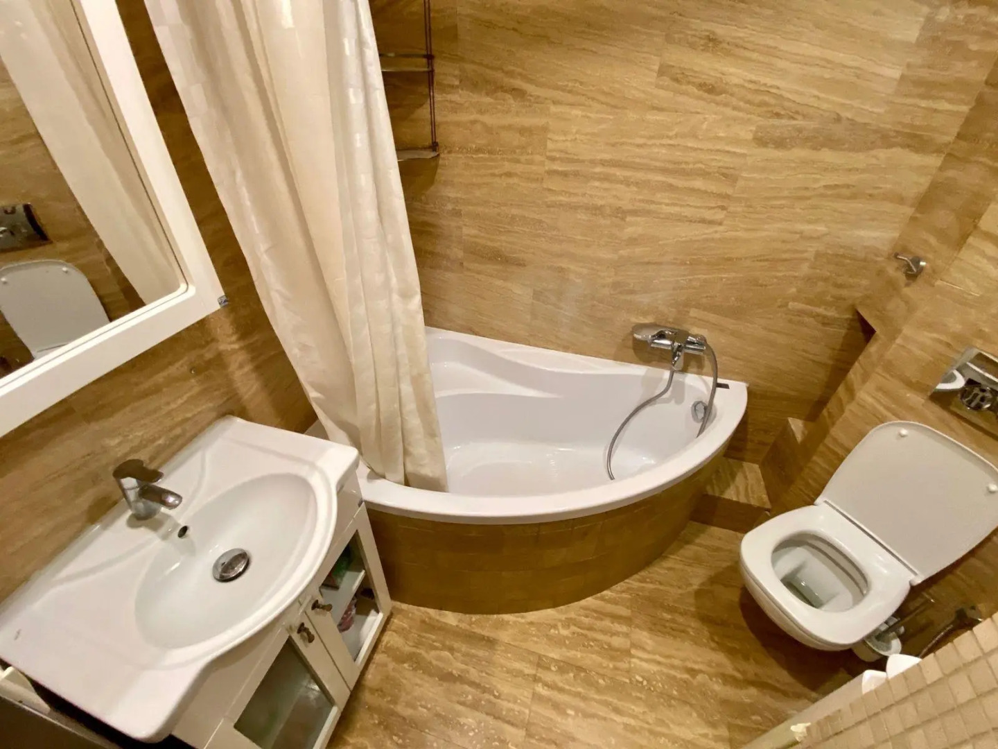 Апартаменты на улице на Фабричная 1