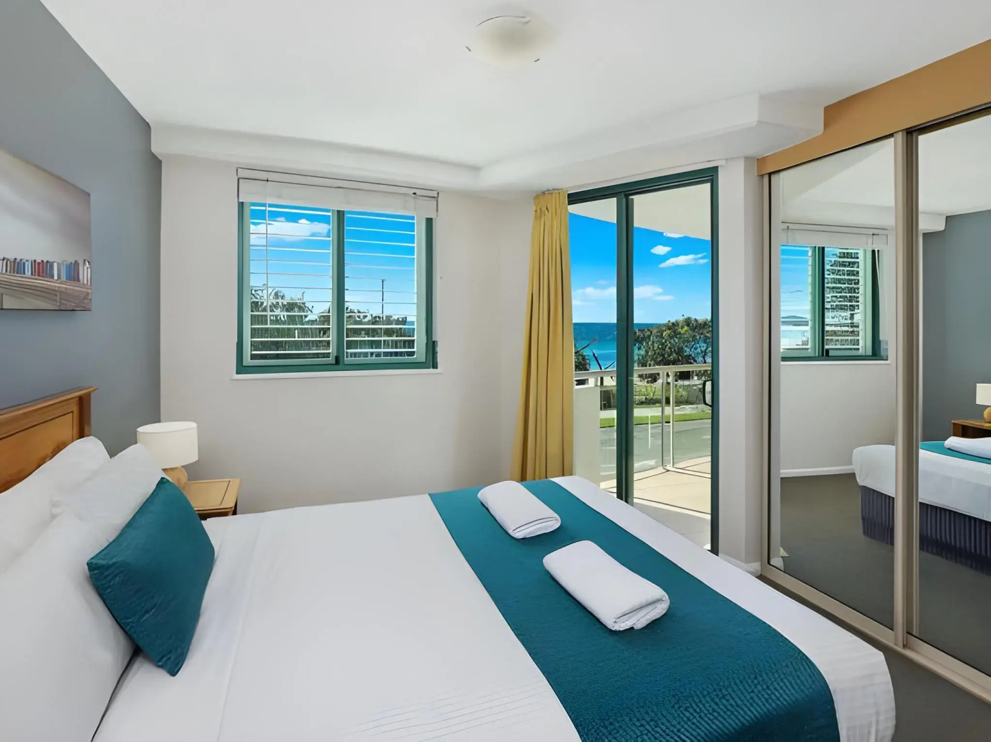 Grand Palais Boolarong Beachside Resort