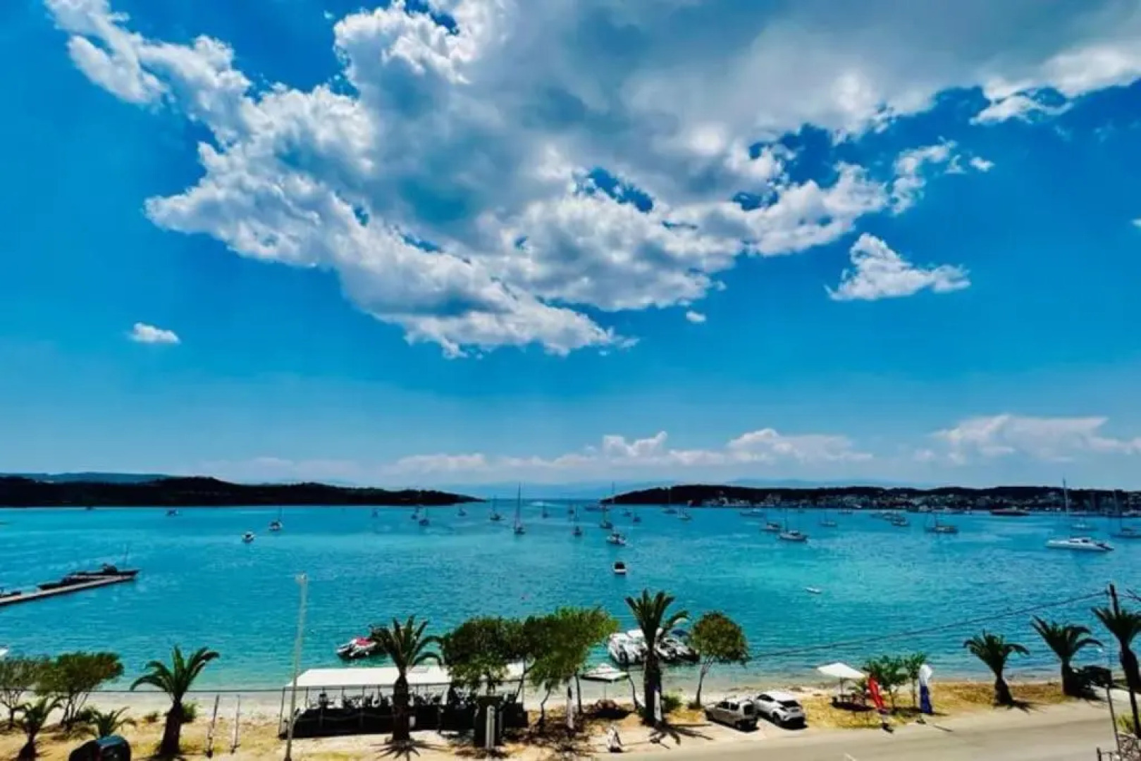 Chrysa's Dream - Dreamy Sea View at Spacious 3BR Apt in Porto Cheli