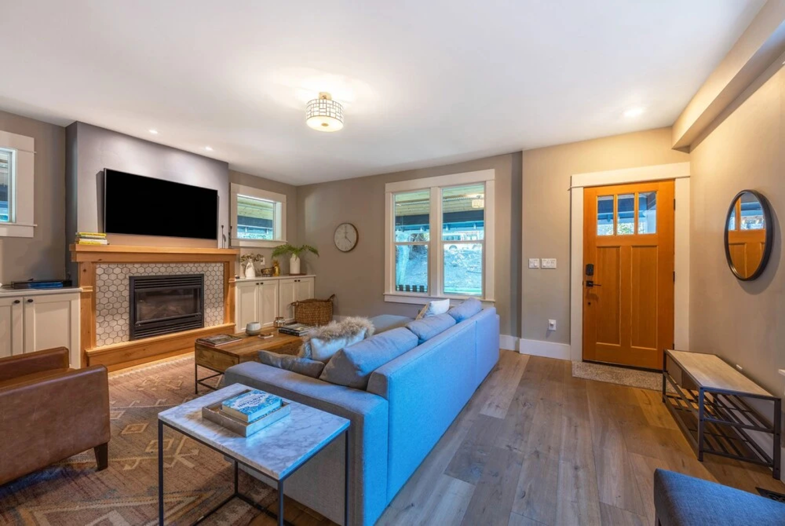 Ava's Castle 2 Bedroom Home by Redawning