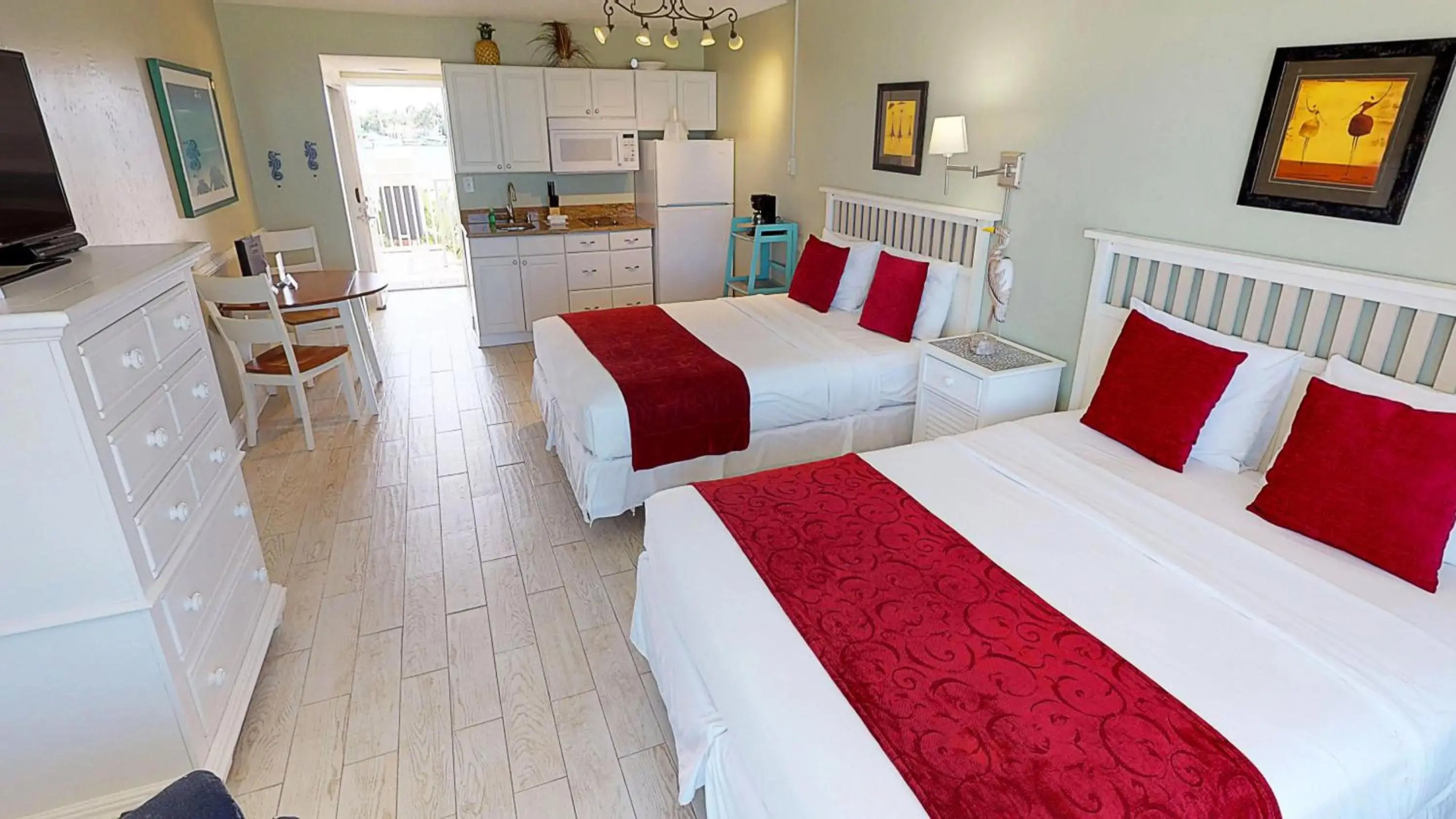 Island Inn Beach Resort