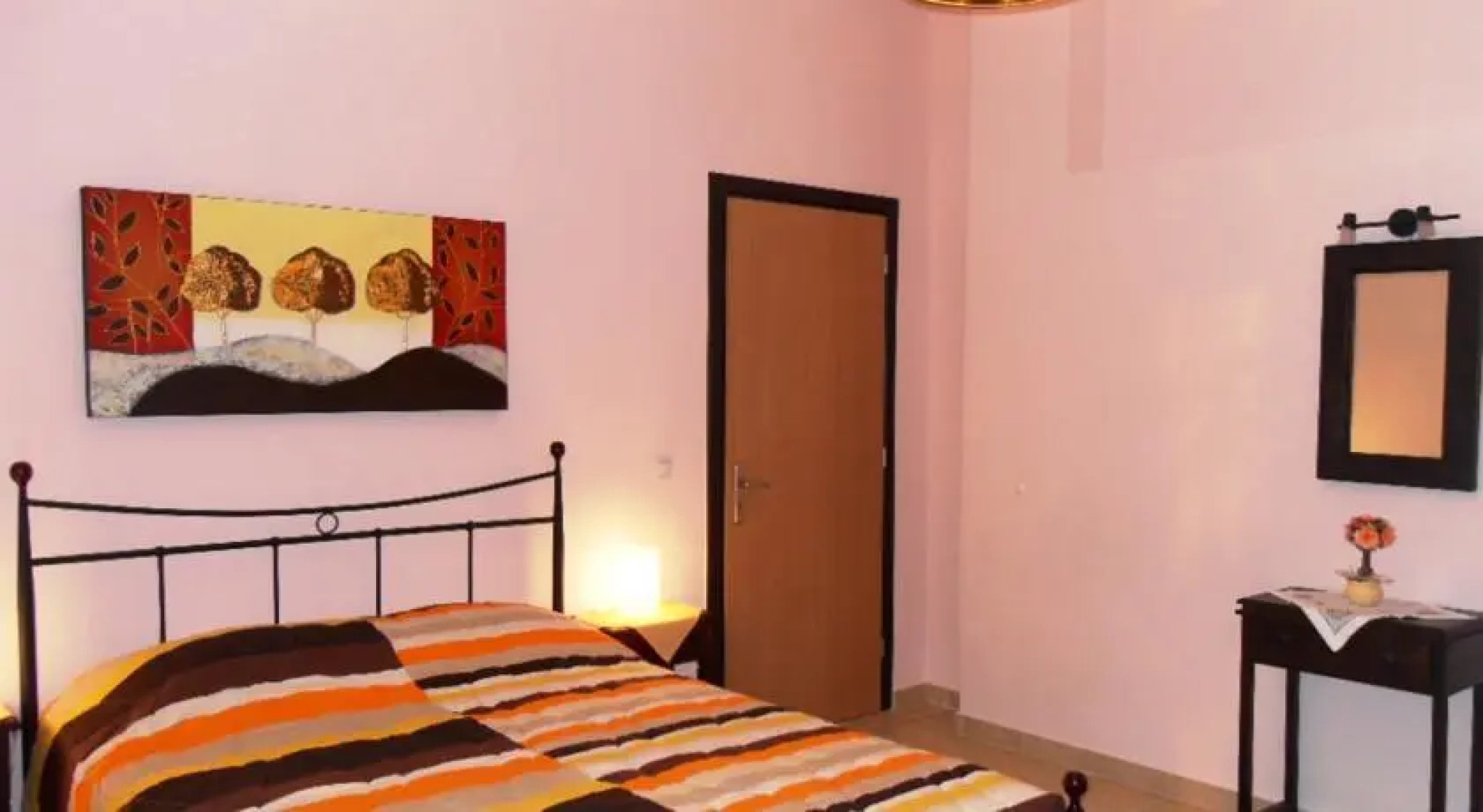 Omorfi Poli Apartment