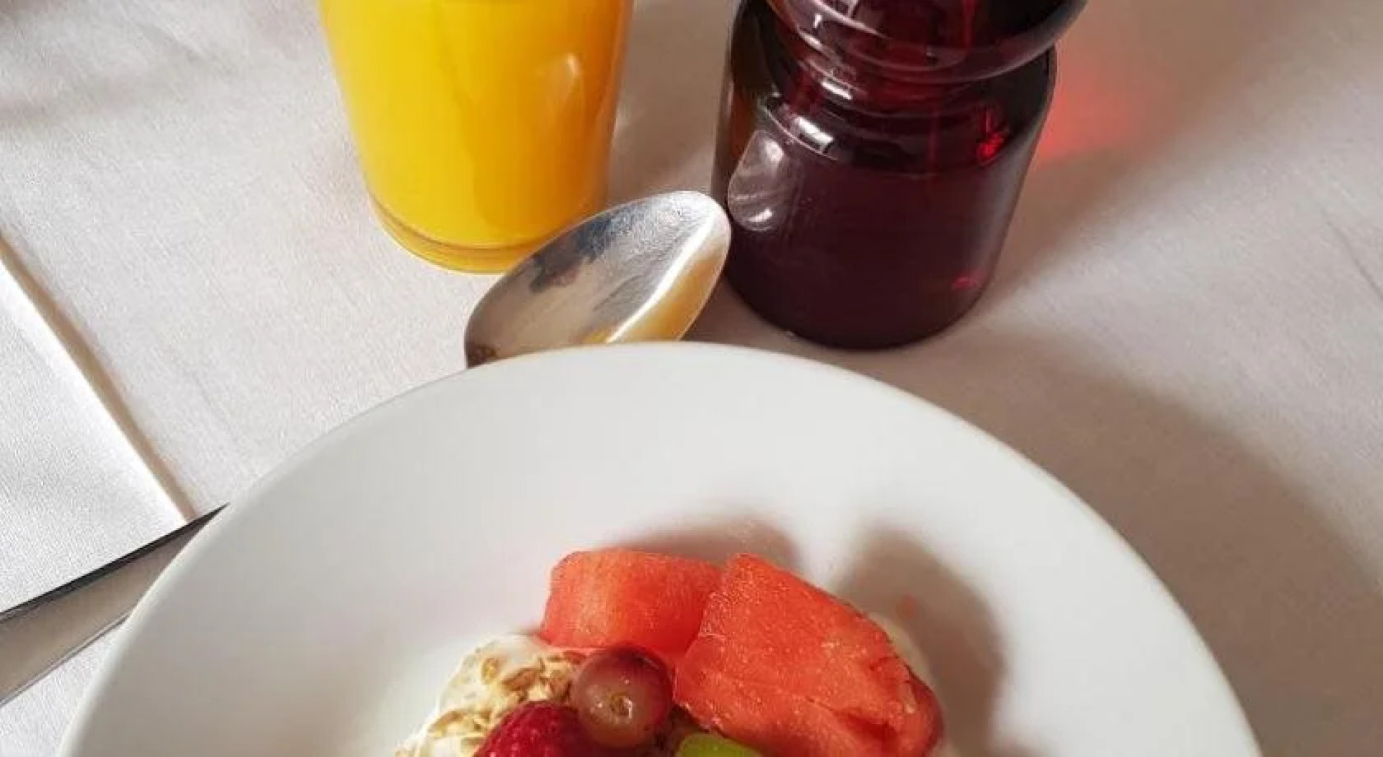 Six Valk Avenue Guest House