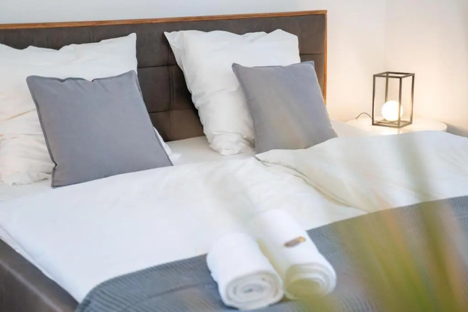 dreamcation - Ehemalige Pfarrer- & Souterrain Wohnung, 3D-Tour, Terrasse, Garten, BBQ