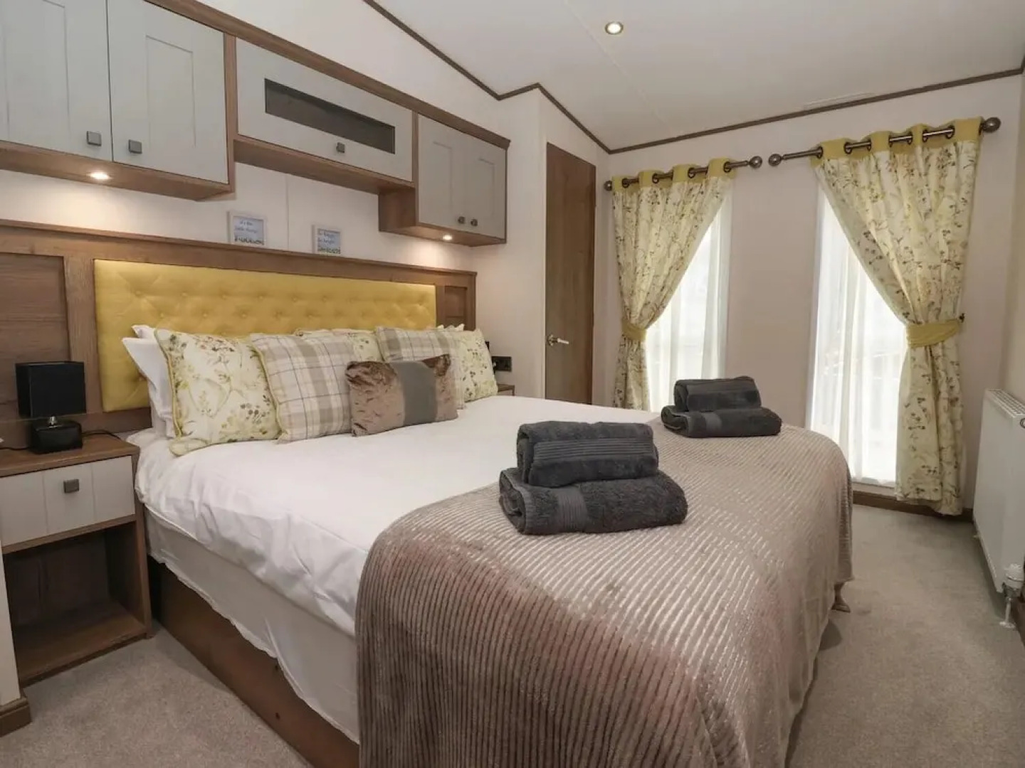 Whispering Willows 2-bed Lodge in Scarborough