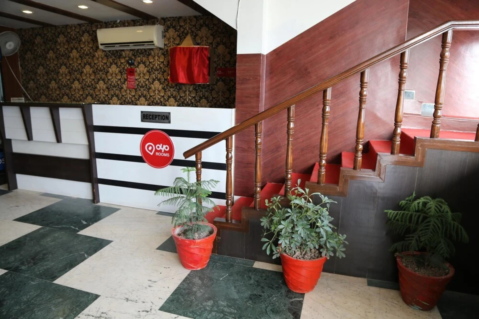 OYO 1234 Hotel Neelkamal