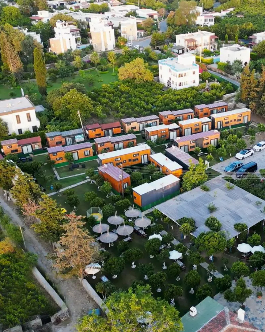 Mi̇ya Garden Ti̇ny House