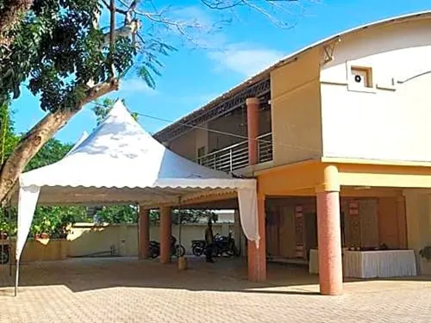 Alleppey Prince Hotel