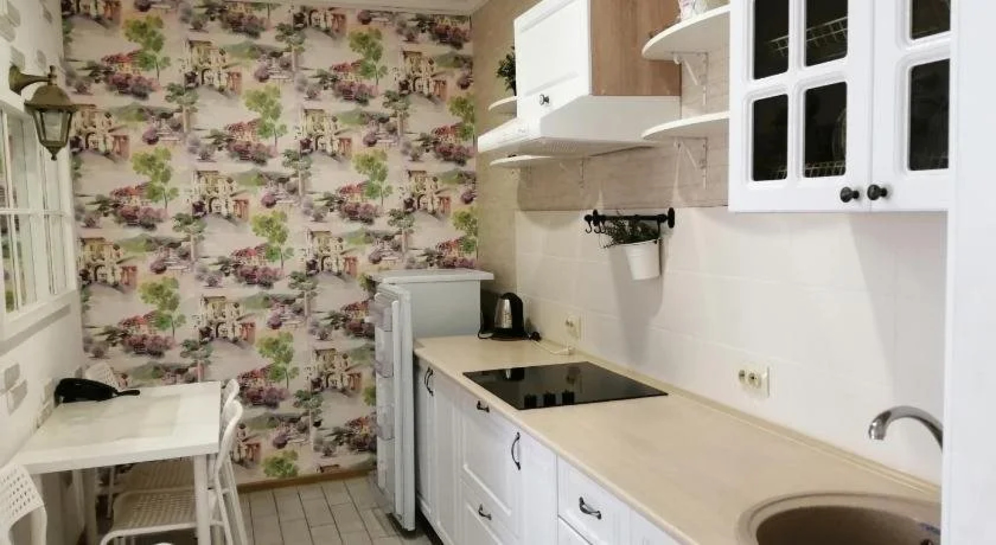 Английский Дом Апарт Отель