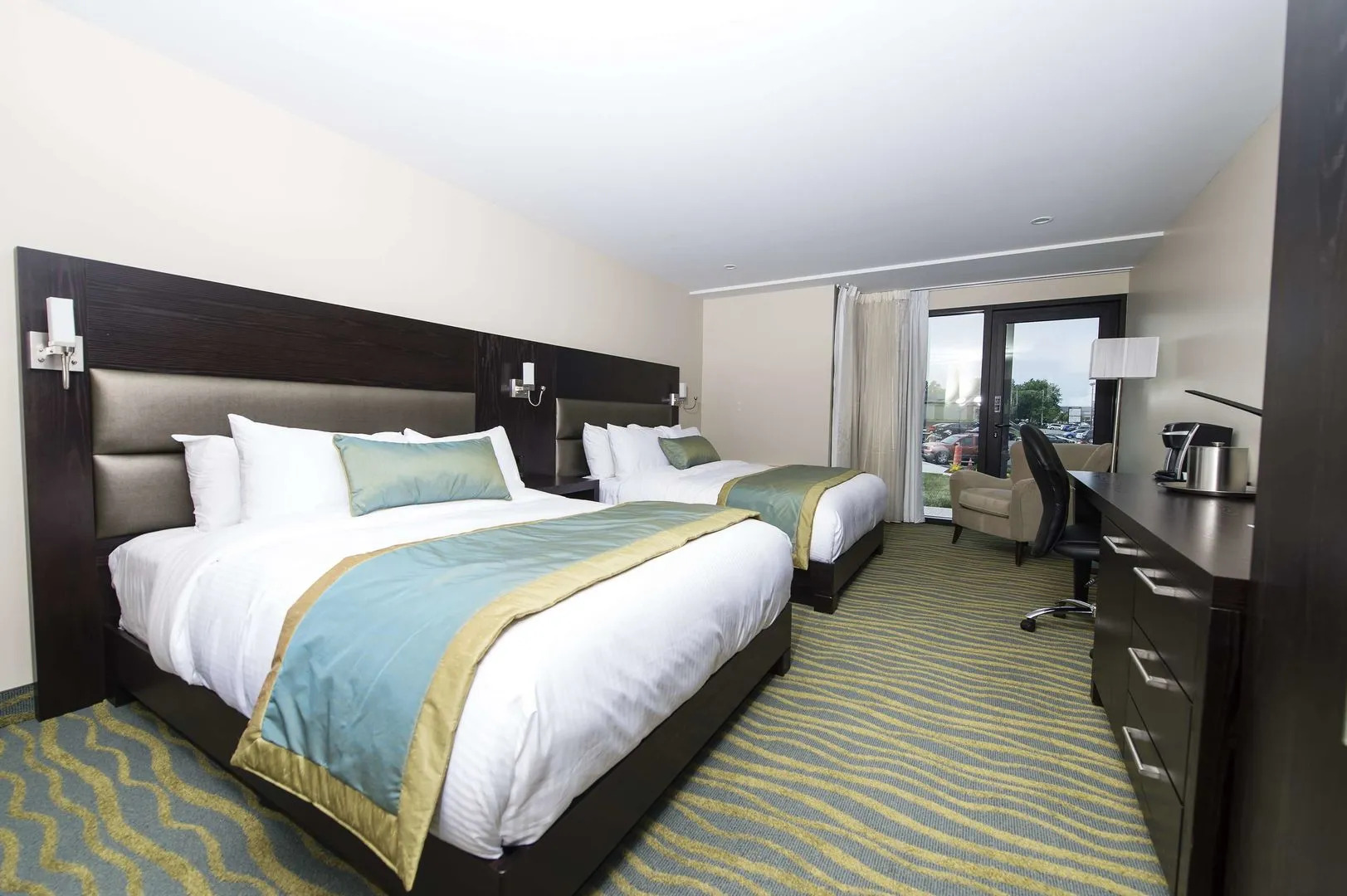 Отель Hotel Levesque