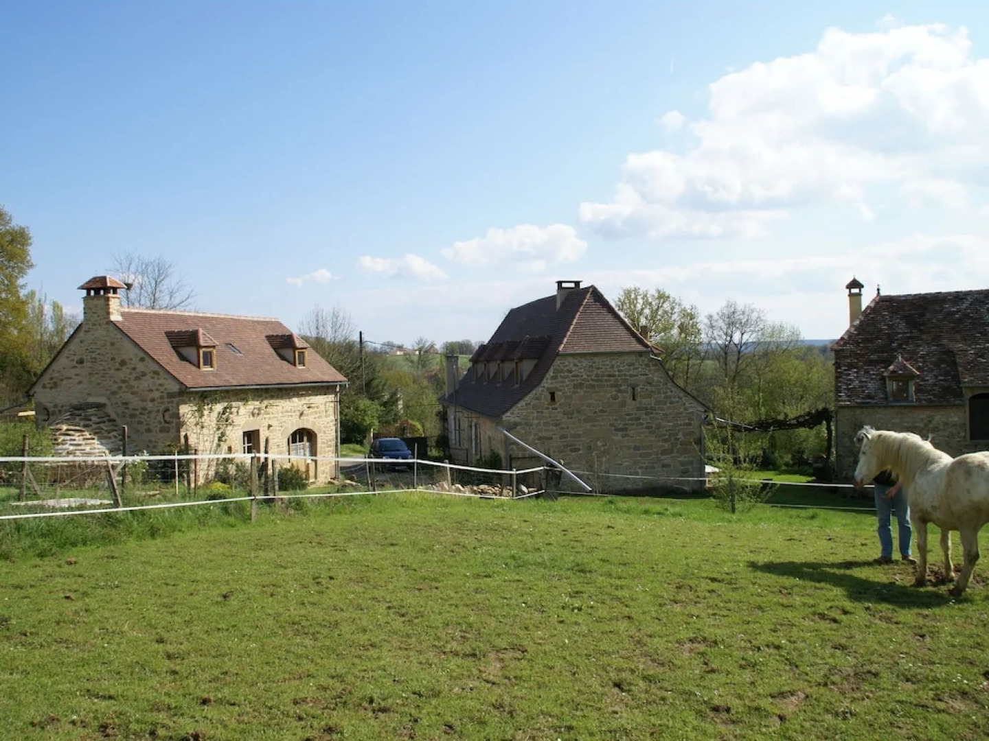 Spacious Holiday Home in Alvignac with Swimming Pool