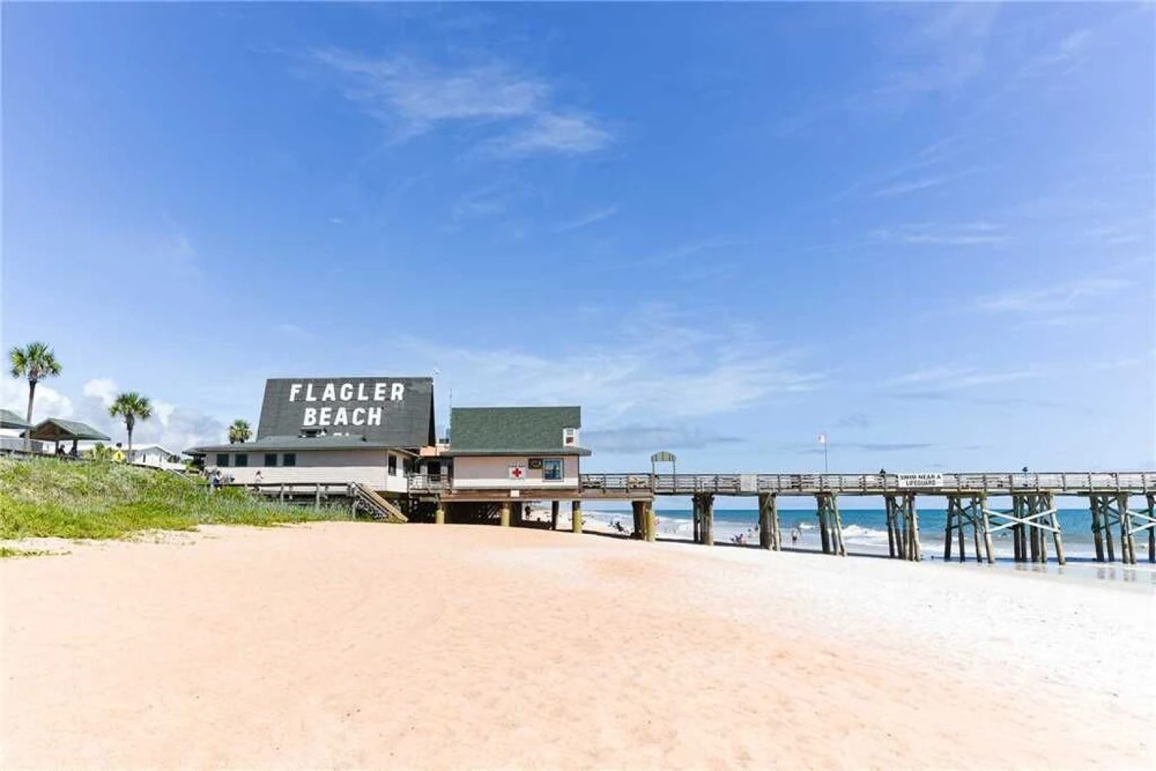 Island Retreat, Beach Front, 4 Bedrooms, Sleeps 12