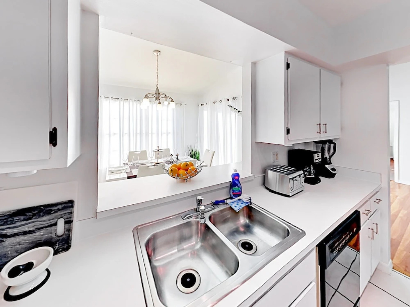 17296 Plantation Dr Home 3 Bedrooms 2 Bathrooms Home