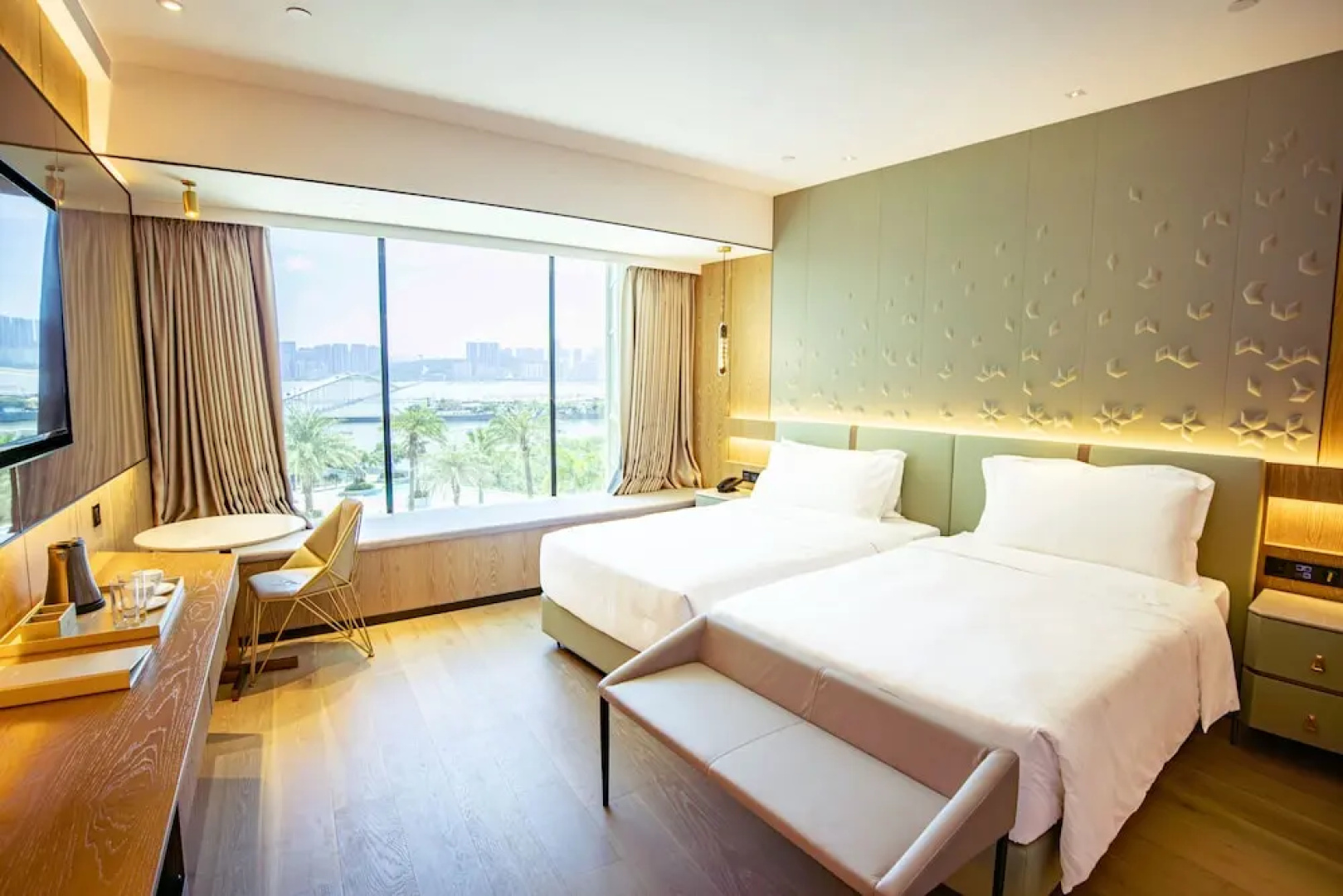 YOHO Treasure Island Hotel