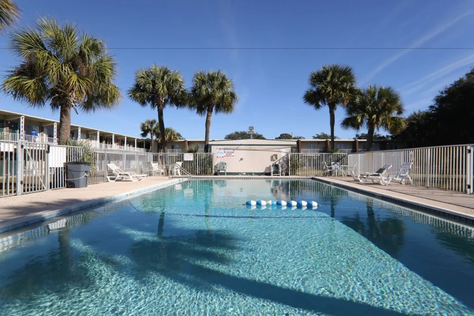 American Quality Lodge