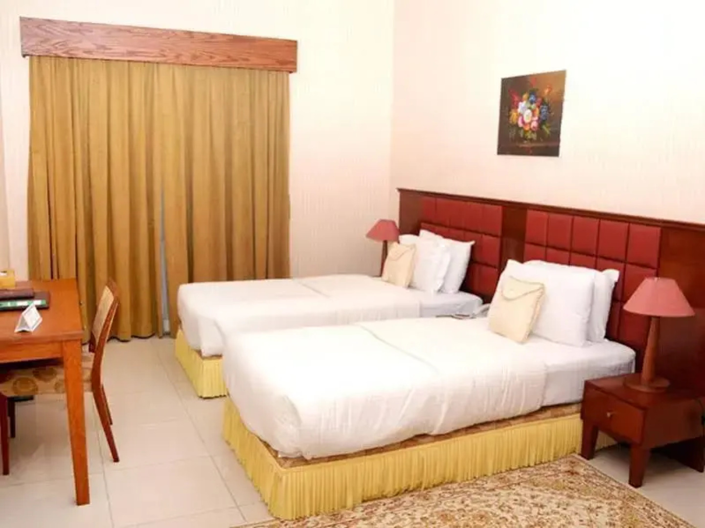 California Suites Hotel