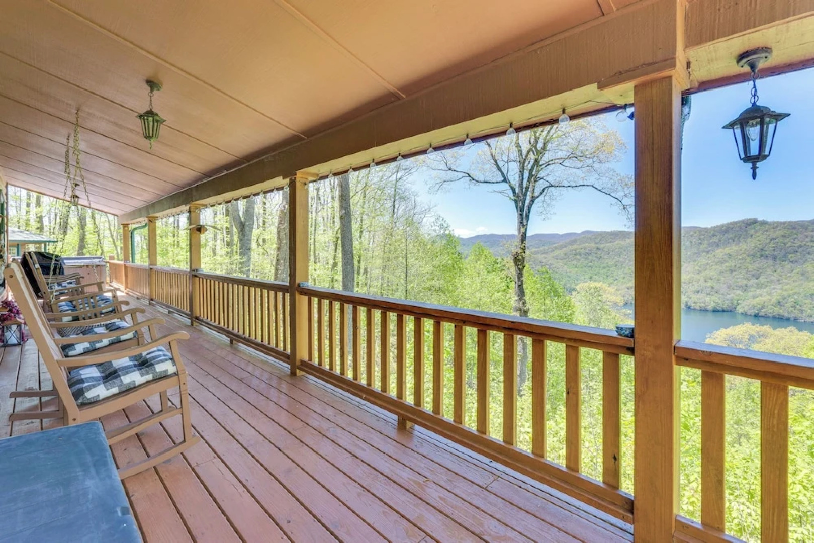 Rustic Topton Cabin w/ Game Room & Private Hot Tub