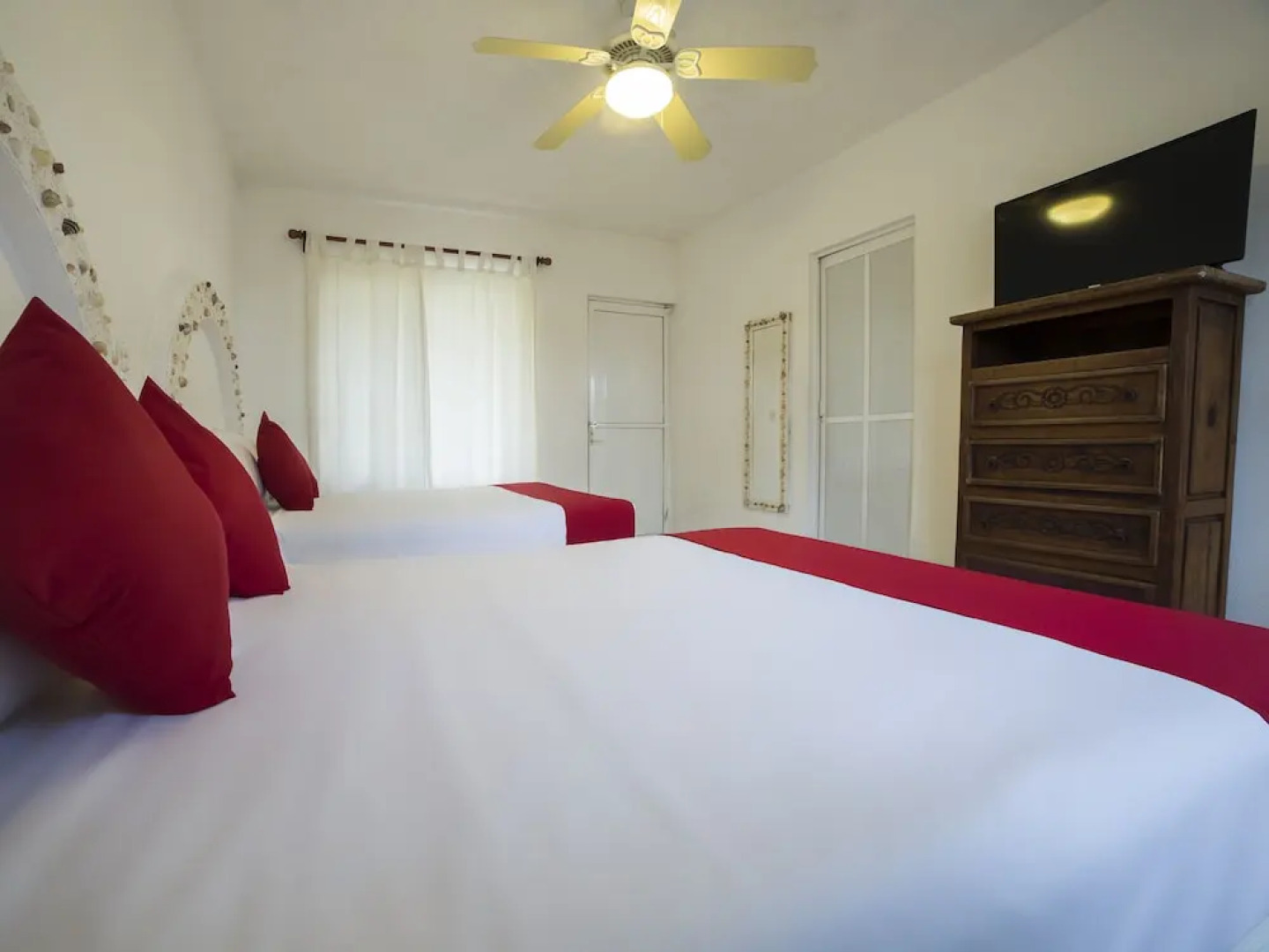 Hotel y Restaurant Casa Del Mar