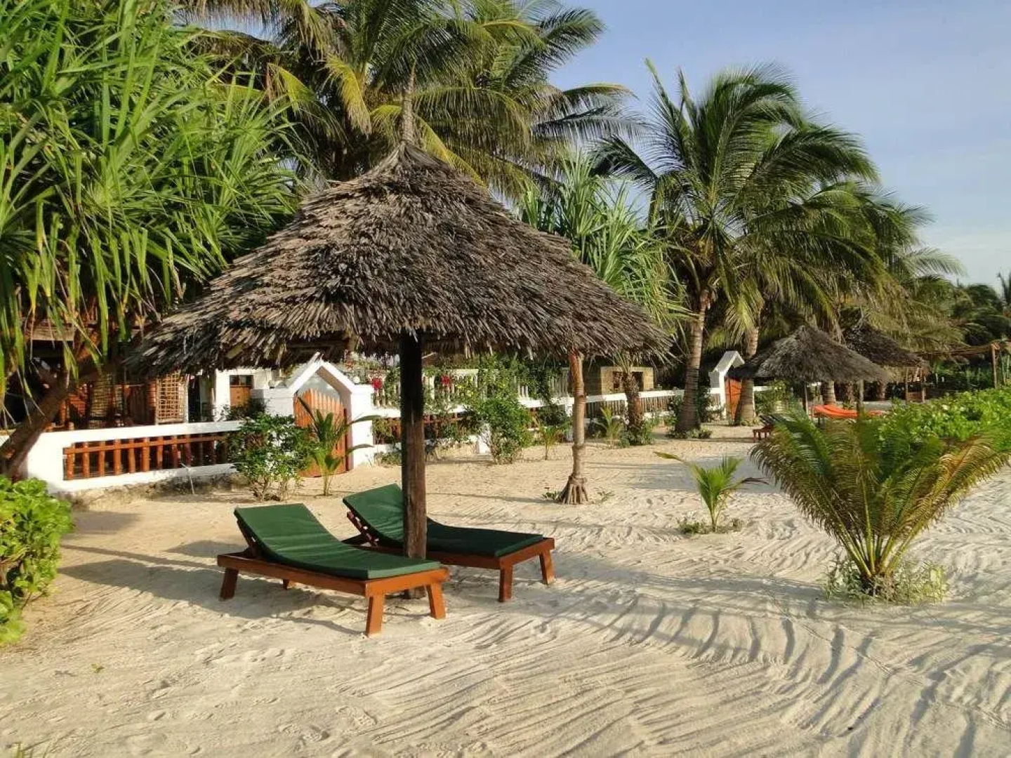 Pwani Silver Sand Beach Hotel