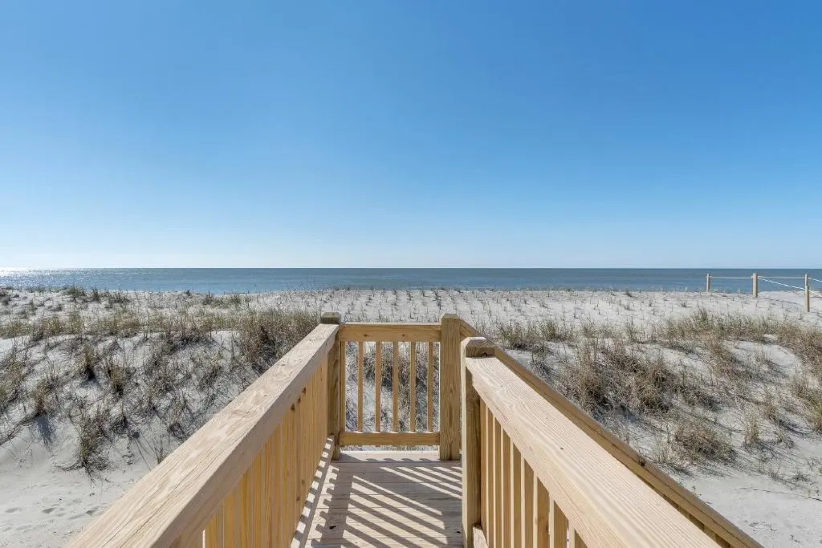 Lowe Tide by Oak Island Accommodations
