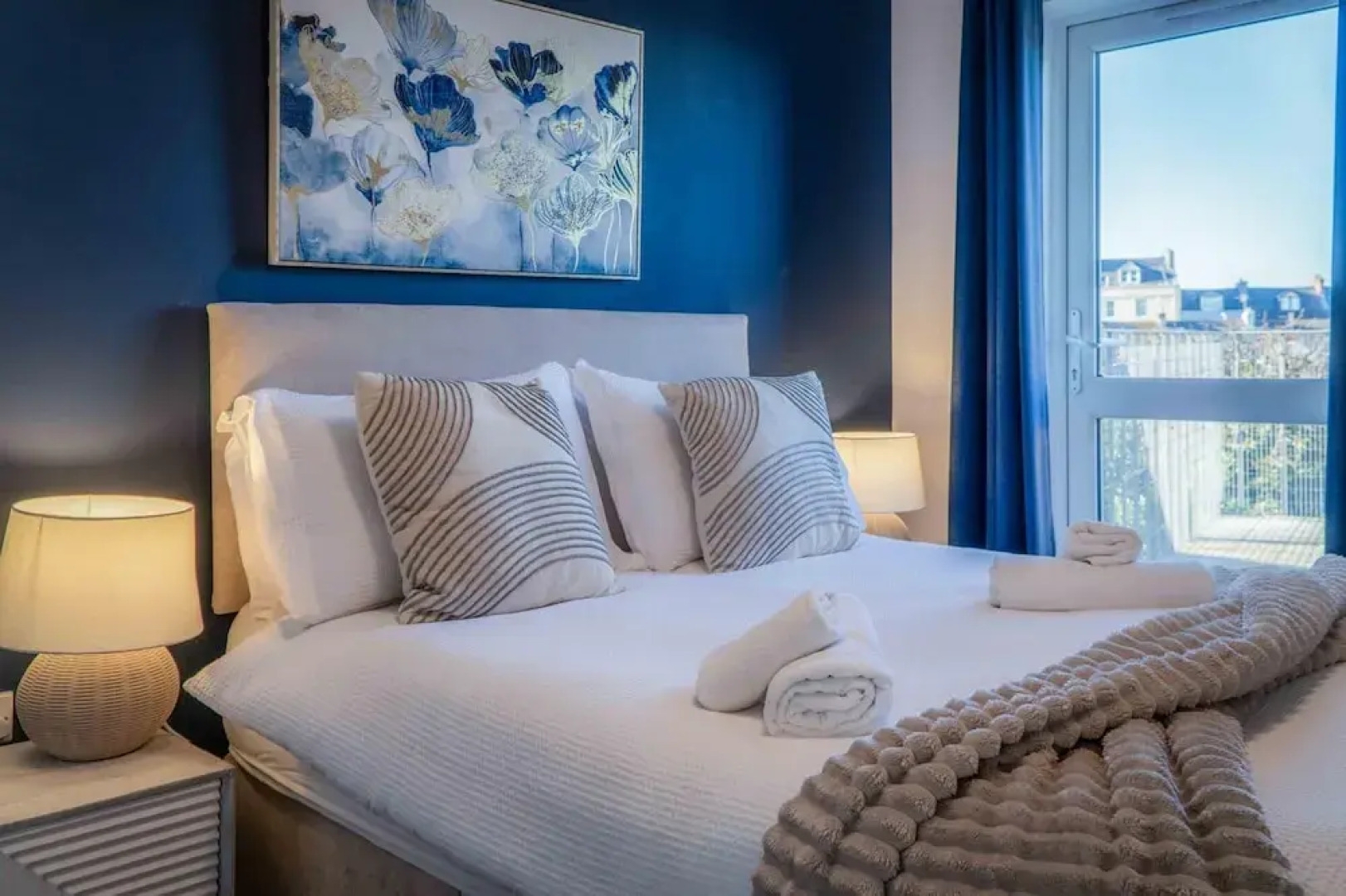 The Nook North Beach - 1 Bedroom Apartment - Tenby