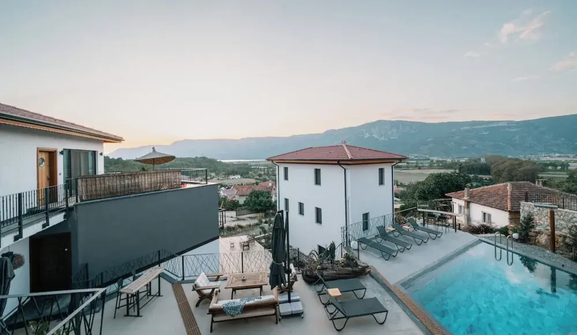 Kikonia Art & Suites