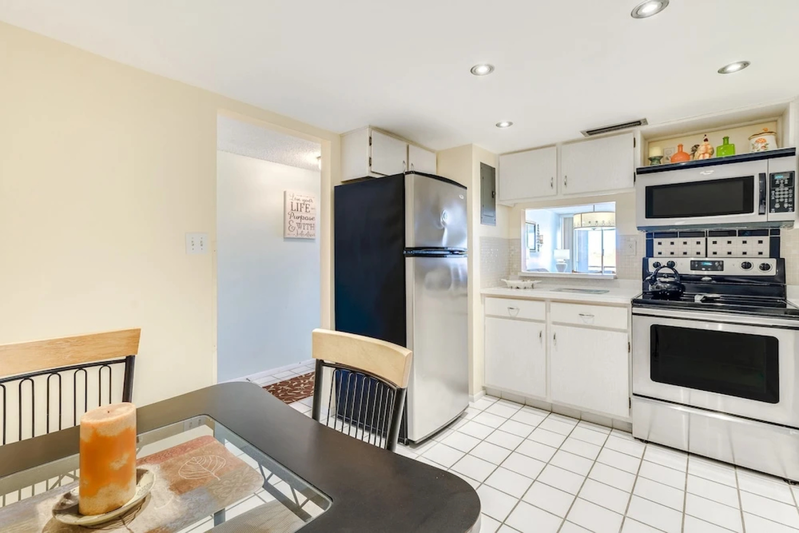 Redington Towers 406 by Vtrips
