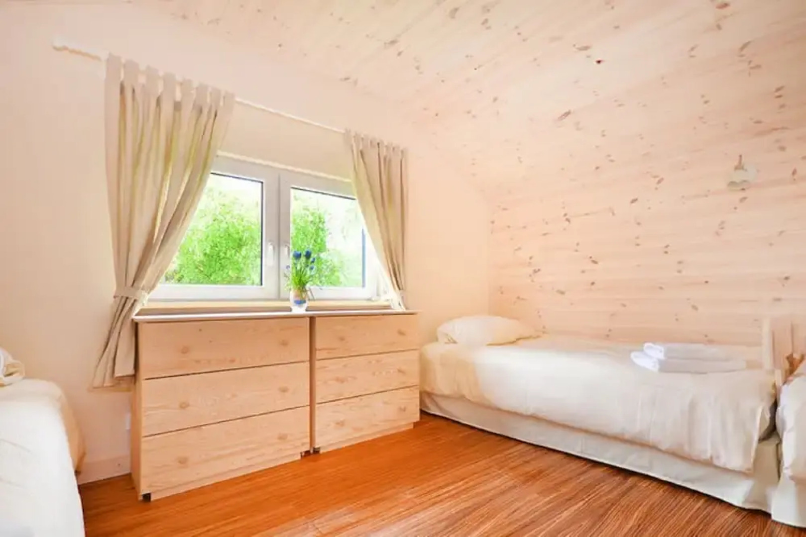 Wooden Summer Houses, Bobolin