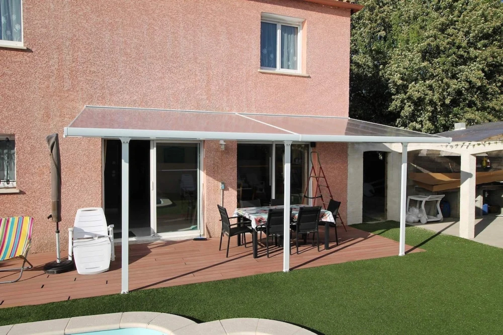 Chambres dans Villa avec Piscine