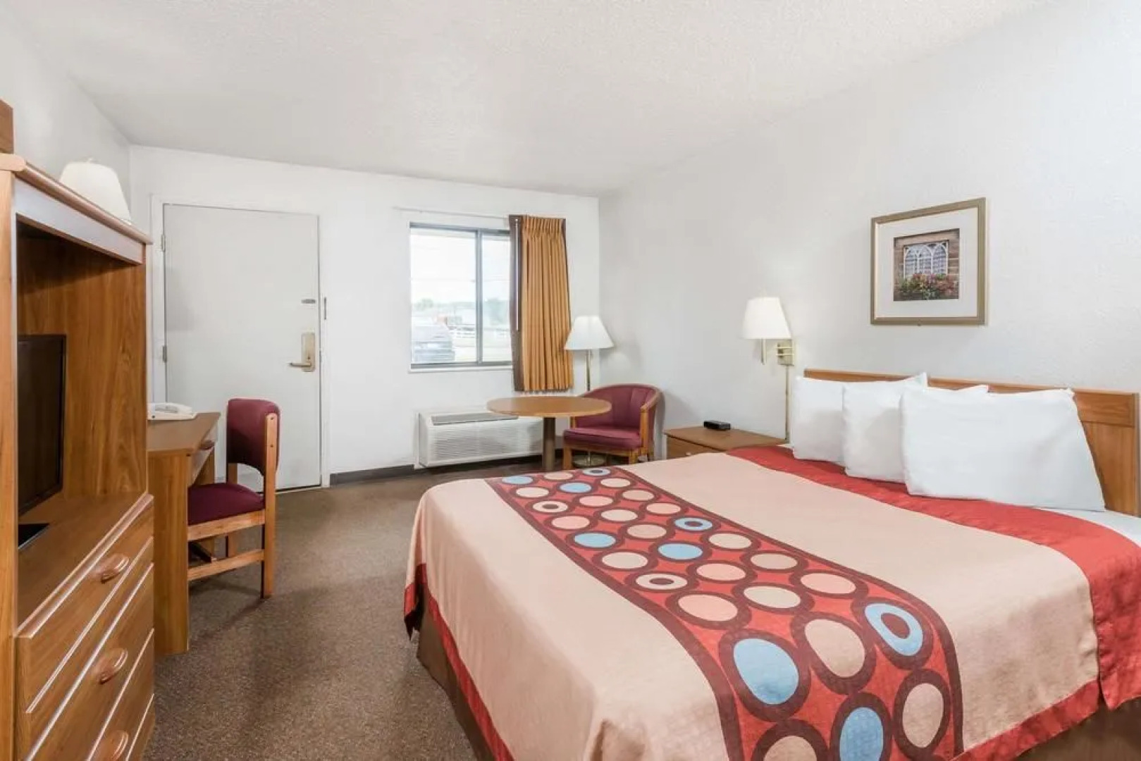 Red Carpet Inn & Suites