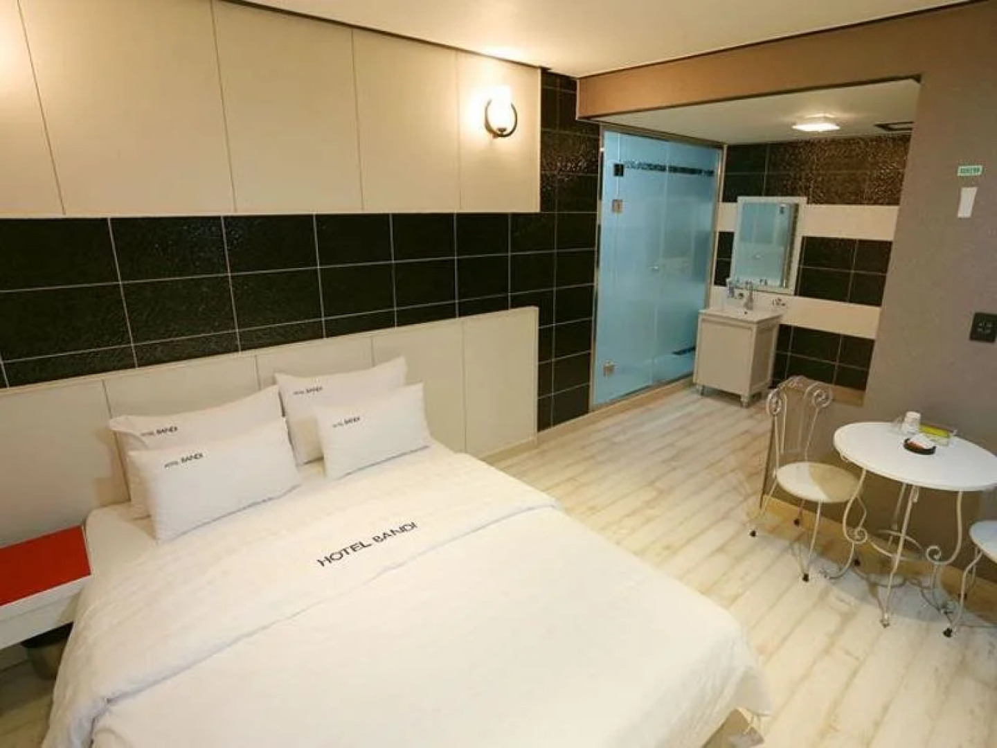 Goodstay Bandi Hotel