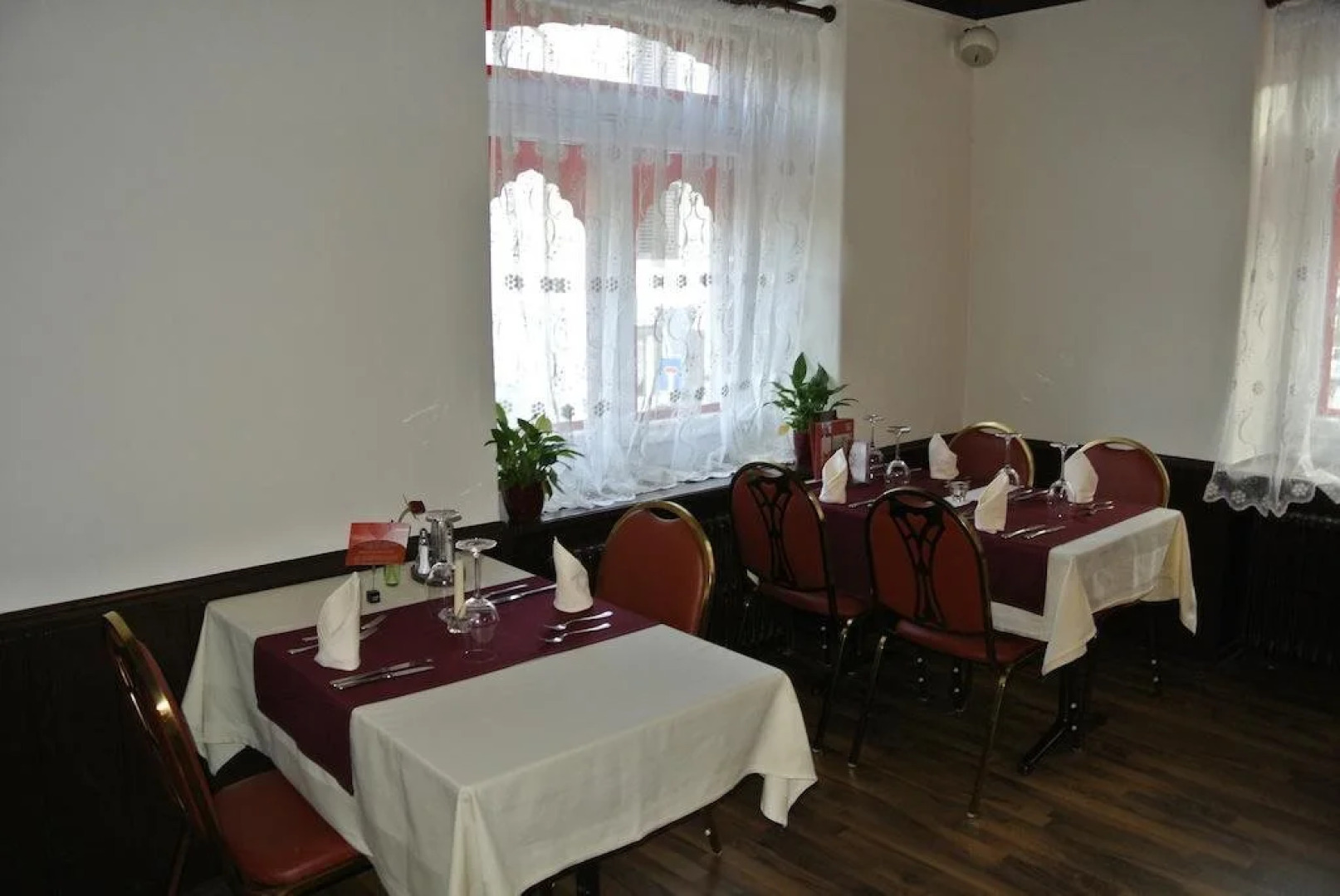 Hotel Restaurant Nishat