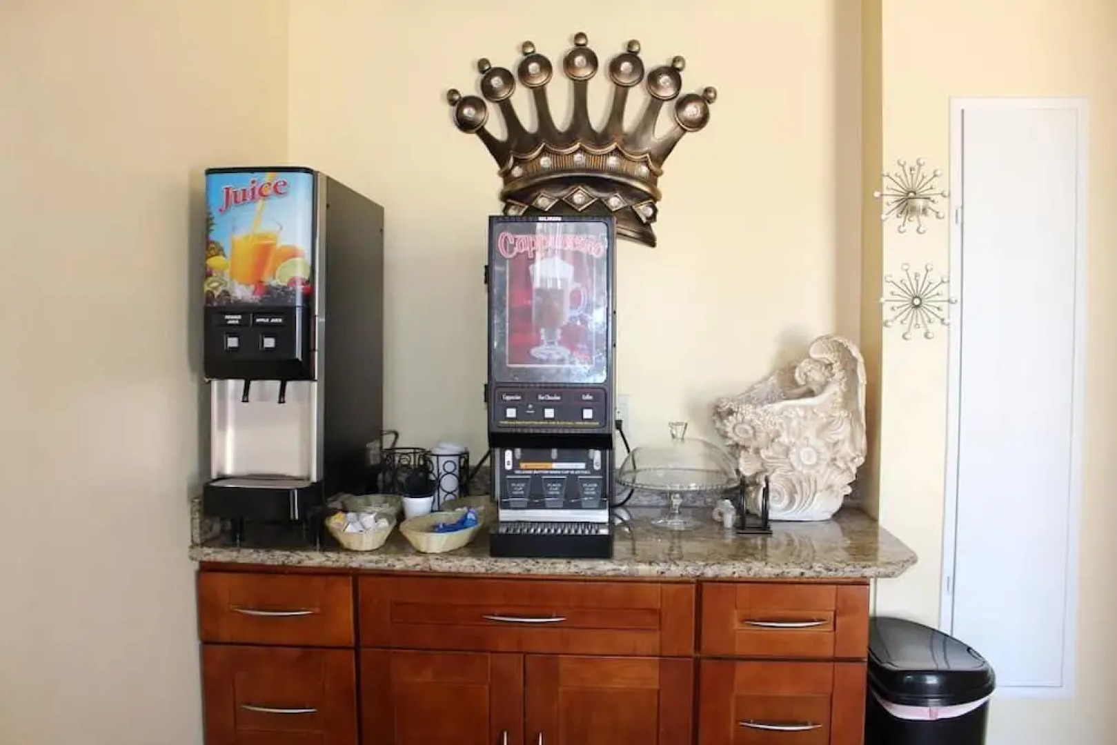 Crown Inn By OYO Denver Tx