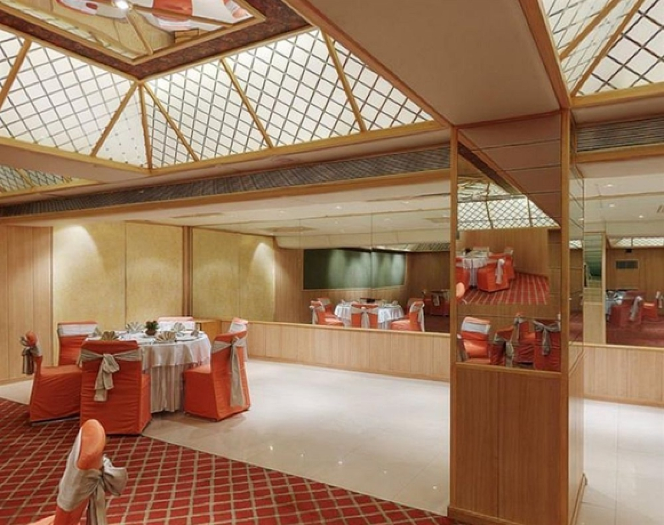 Hotel Maharani Palace