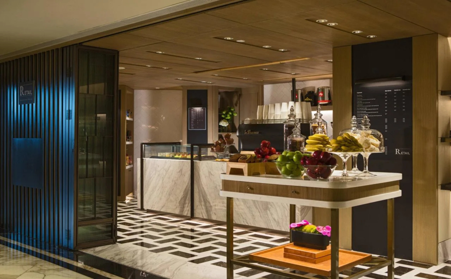 Renaissance Hong Kong Harbour View Hotel