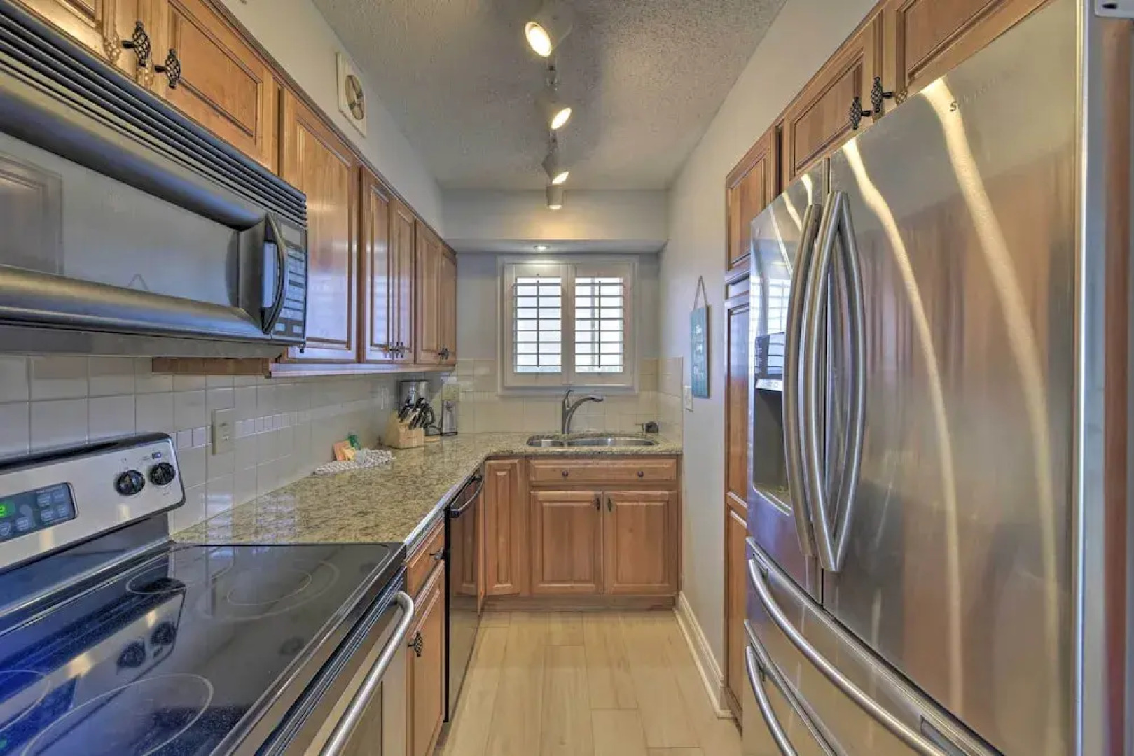 PCB Condo w/ Community Perks & Beach Access