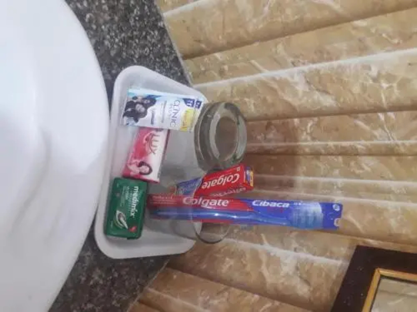 Asian International Hotel