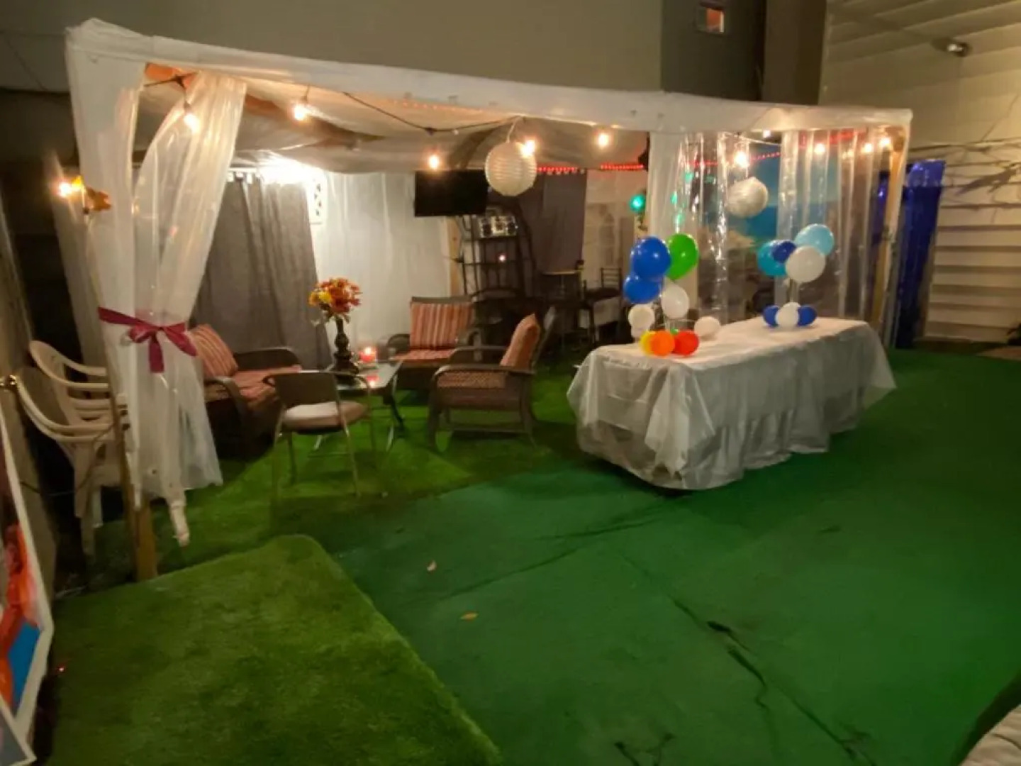 Nice 2 bedroom Apt With Patio