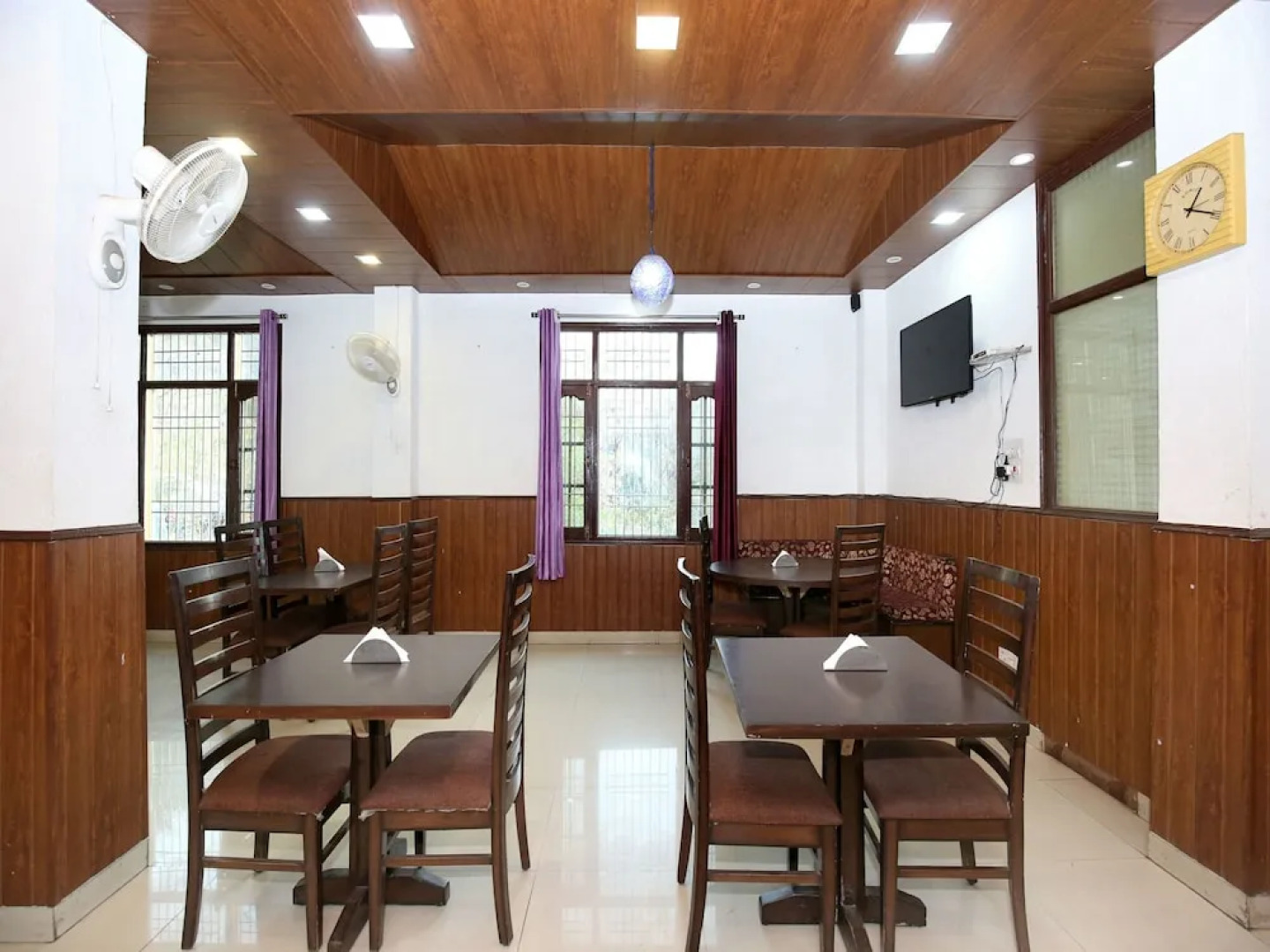 OYO 12796 Home Studios Hill View Solan