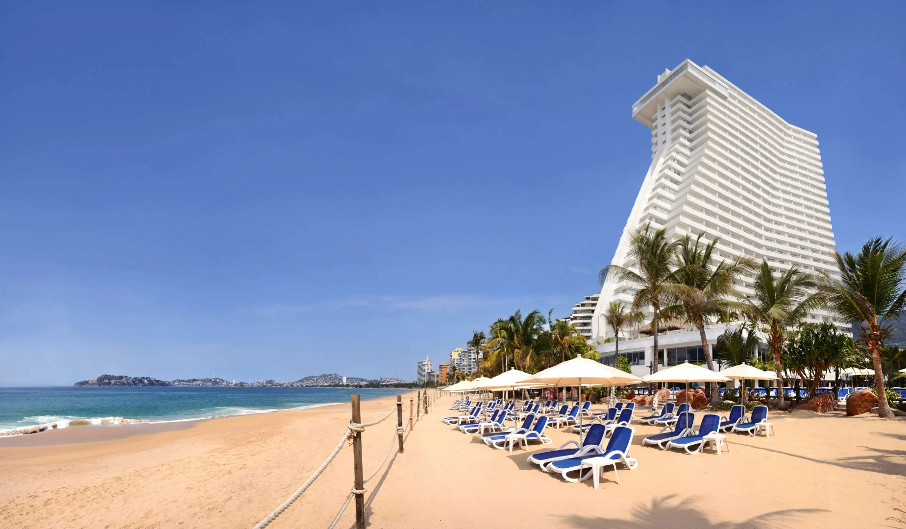 HS HOTSSON Hotel Acapulco