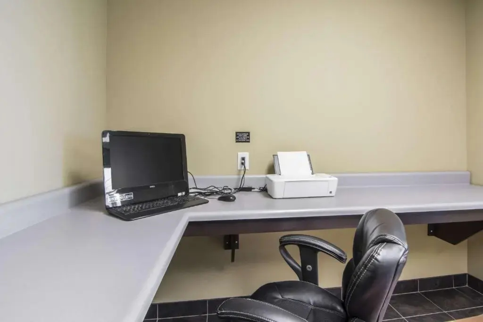 Suburban Extended Stay Hotel Thompson