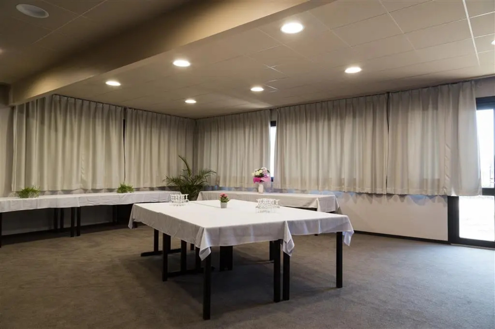 The Originals City, Hôtel Les Caps