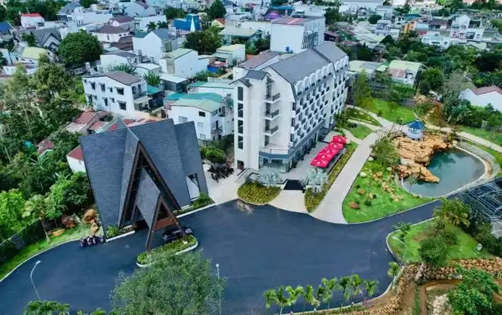 Sunflower Hotel & Resort