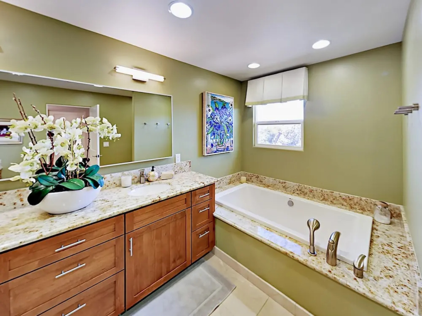 258 Neptune Ave Home 3 Bedrooms 3.5 Bathrooms Home